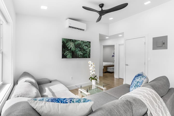Bougainvilla Bungalow Unit 1 -  Steps To The Ocean - Lauderdale-by-the-Sea, FL