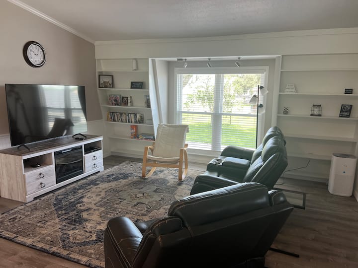 Owl Cove Ranch Sunset Barn Apartment - Wildwood, FL