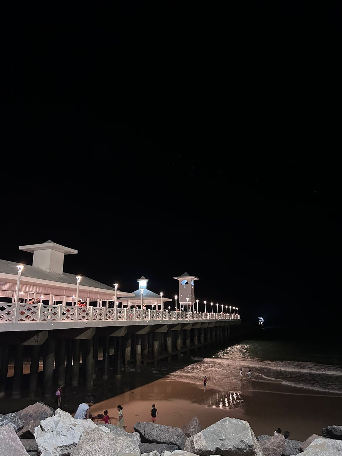 Foto do anúncio de Suíte independente com vista mar em Praia de Iracema, Fortaleza