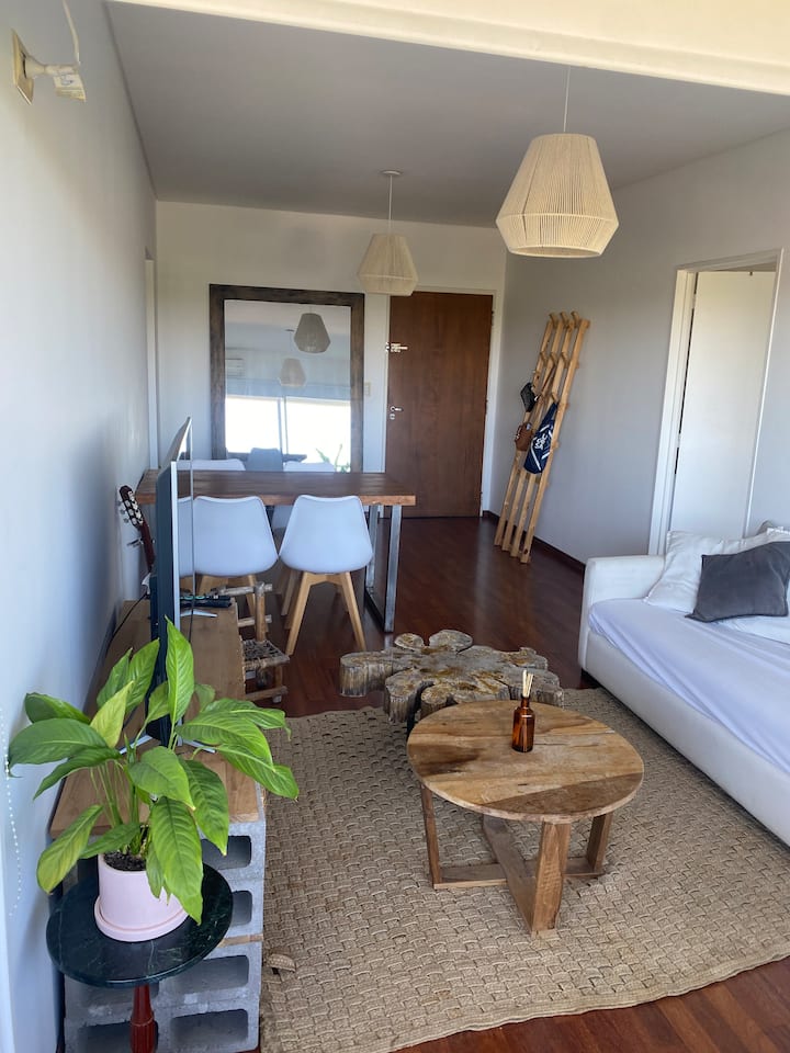 One-bedroom apartment on Av. Libertador in Olivos