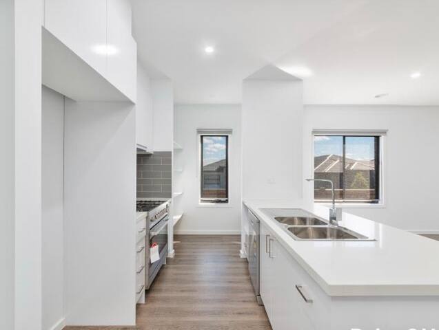 Book & stay @ Donnybrook gallery image 5