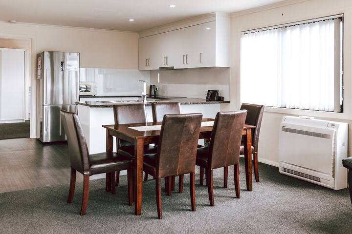 Relax @ 31 – Location Location!