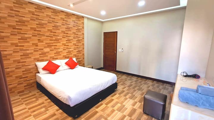 საძინებელი 1