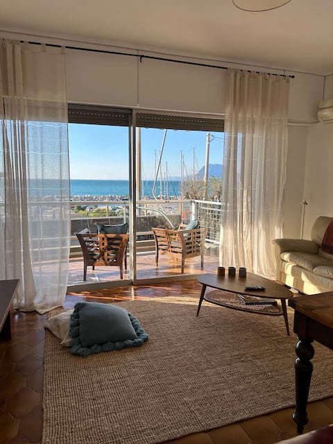 Straight SEA VIEW apartment, Marina Patras