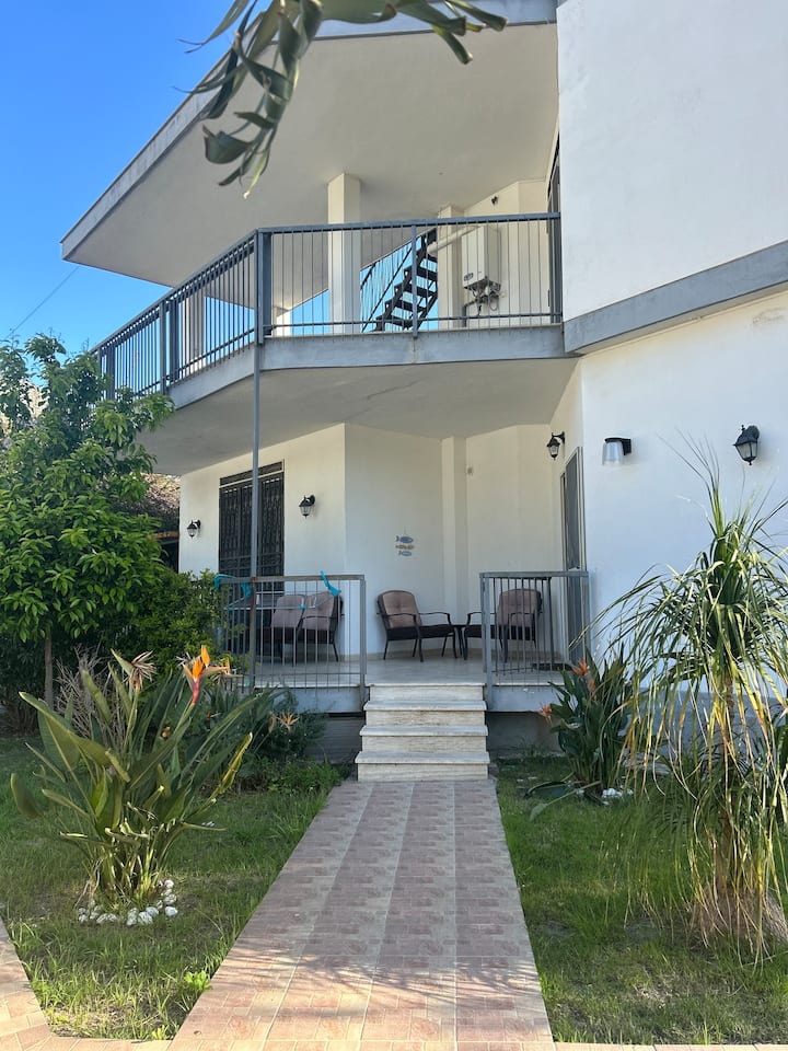 Villa Mia Mondello, Beach At 200 M, With Parking - Palermo