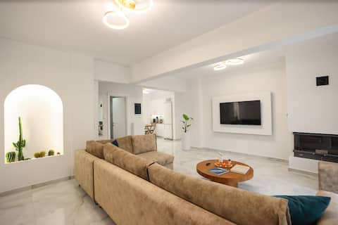 Elisavet Luxury Apartment