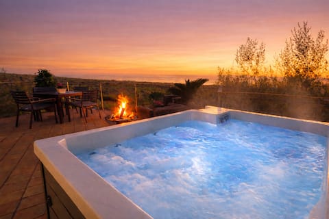 Infinity Pool •Heated Jacuzzi 37°C• Rahal Luxury