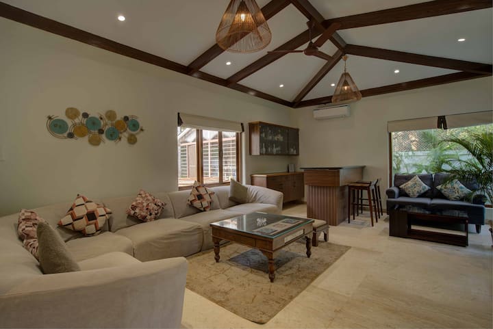 Living room 1 image 10