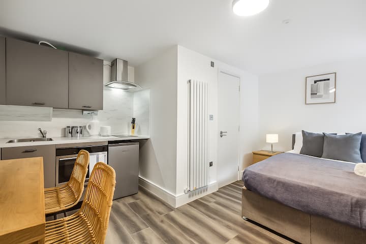 Sleek Studio Near Little Venice In Greater London - Londres