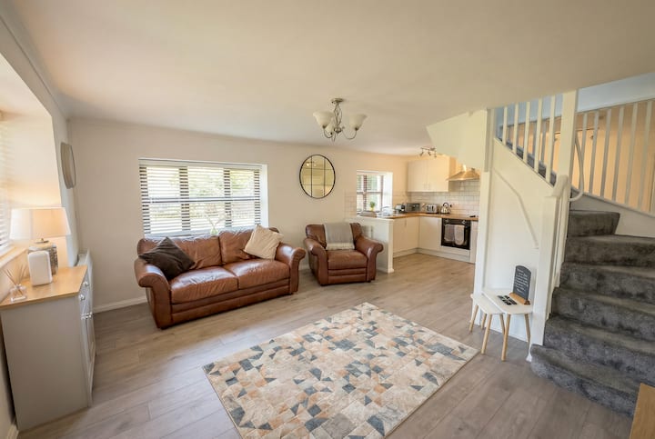 Enclosed Garden | Dog Friendly | 5 Min To Beach - Weston-super-Mare