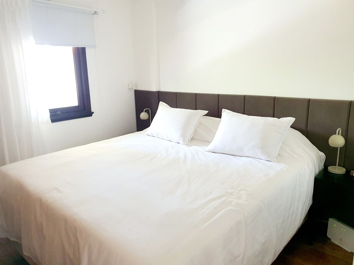 可选加大双人床或2张单人床
您只需在抵达前告诉我们您的偏好 