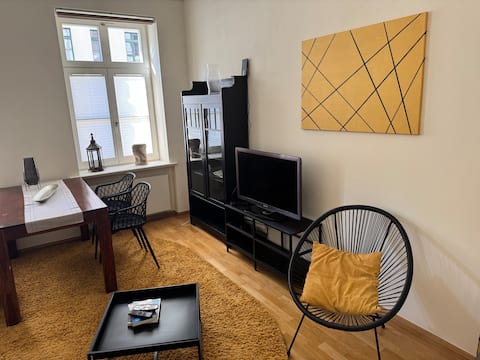 Erfolgreiche Airbnb-Immobilie: Stylish and central: top location to Arena and City in Zentrum Nordwest