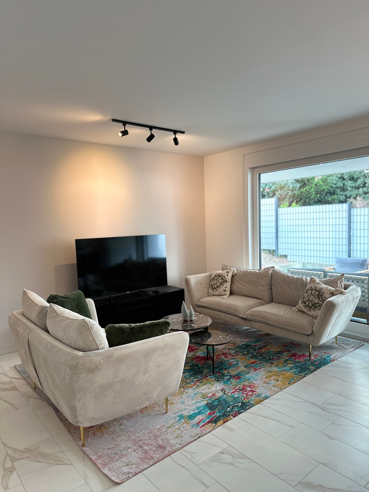 Annuncio Airbnb popolare: Stylish oasis: Quiet city house a Heilbronn