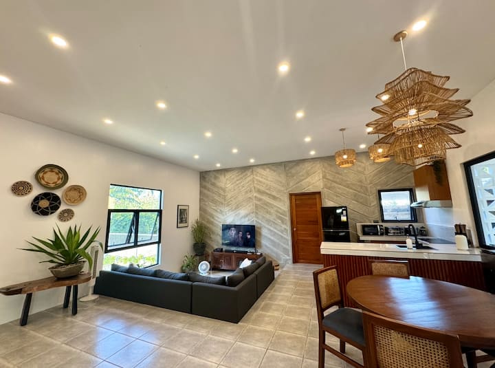 Casa Julio Luxury Farmhouse In Alfonso, Cavite - Alfonso