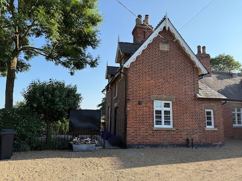 Top performing Airbnb: Victorian School Masters House, Stapleford,Lincoln in North Kesteven