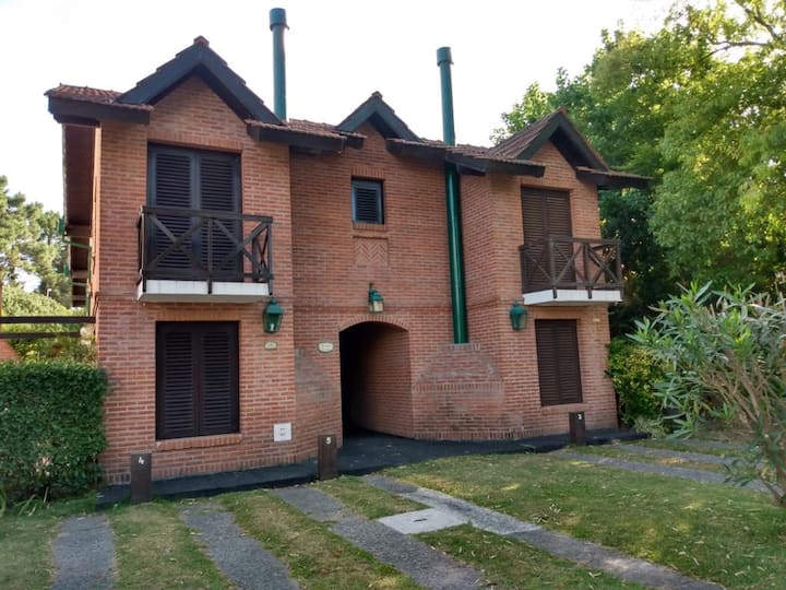 Duplex En Excelente Ubicación - Pinamar