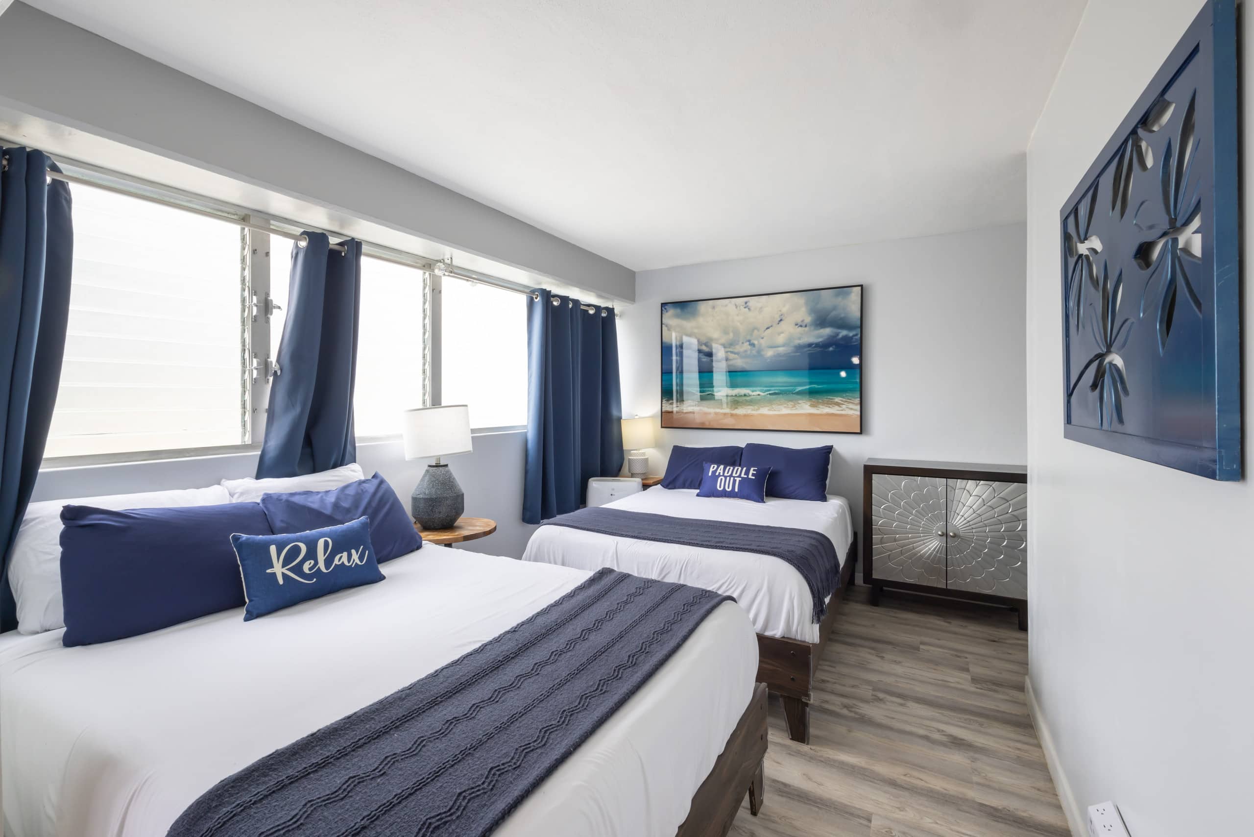 Condo in Honolulu · ★4.9 · 2 bedrooms · 4 beds · 1 private bath - Image 17
