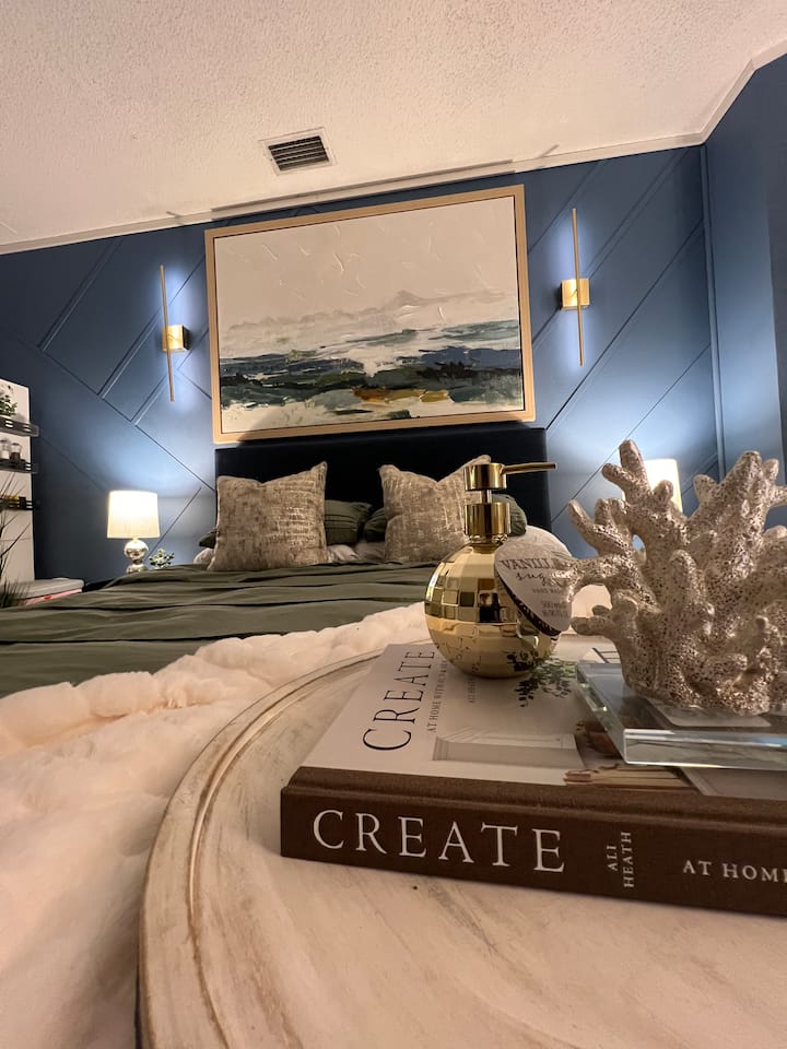 Sapphire Studio-10min From Downtown Tampa & Ybor - タンパ, FL