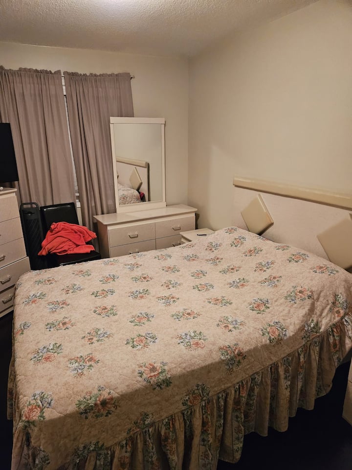 Cozy And Comfortable - Bolton