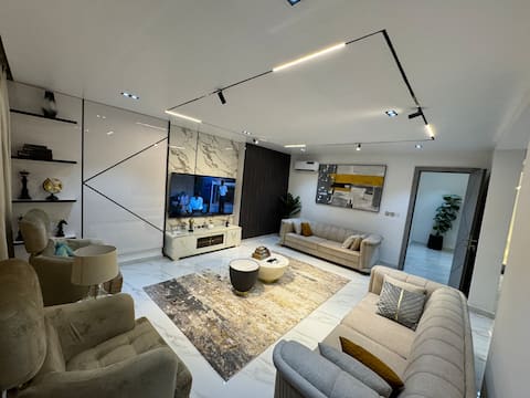 Magnificent 3bedroom duplex in banana island ikoyi