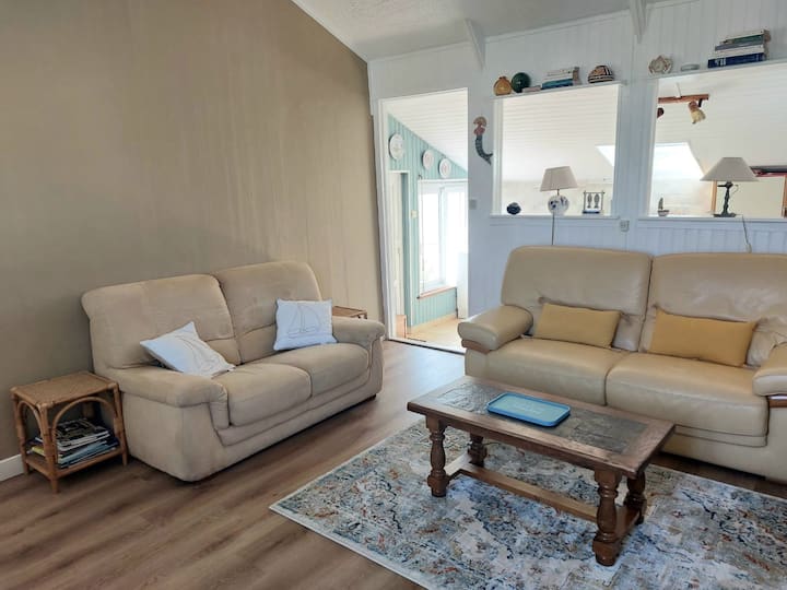 Maison De Vacances à Deux Pas De La Plage - Ploudalmézeau