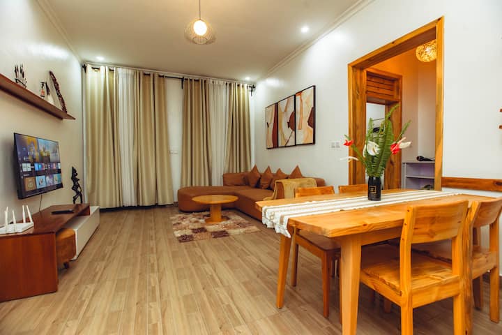2 Bedrooms Wood Touch, Breakfast, Netflix & Gym - ルワンダ