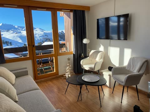Top performing Airbnb: Beautiful Plagne center, skis on your feet in La Plagne Tarentaise
