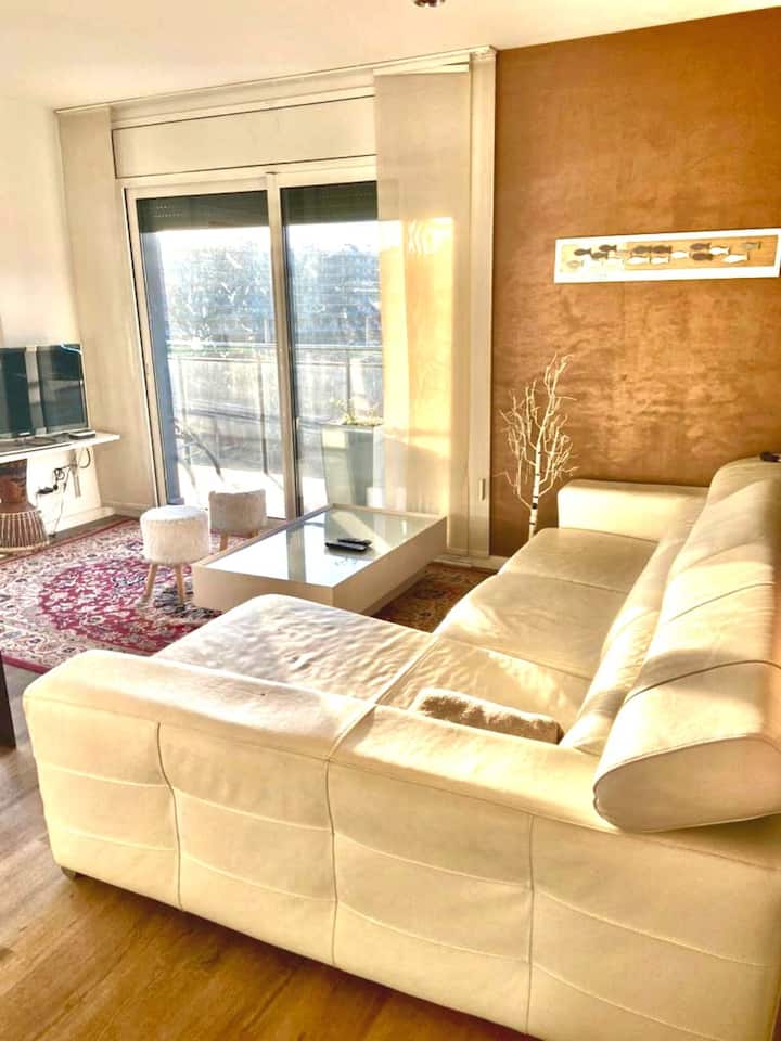 Ideal Familias En Playa De Barcelona Con Piscina - Badalona