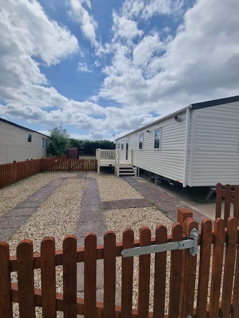 A22 Unity Beach - 8 birth -3 bedrooms
8 birth