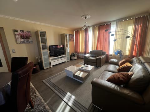 Top performing Airbnb: Modern, Bright Appartement Brussels Expo, Atomium in Laeken Laken