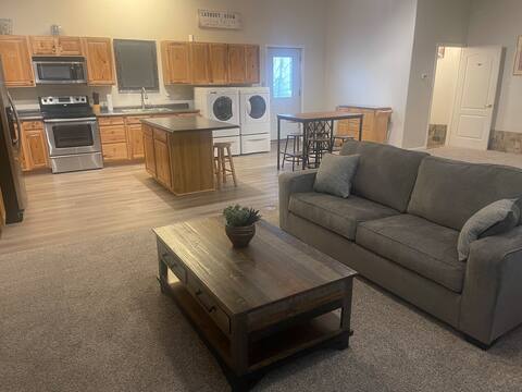 Popular Airbnb listing: Sunrise Ridge in Laveen