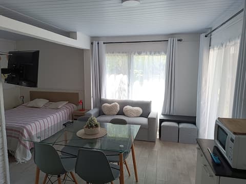 Comfortable apartment three blocks from the sea.