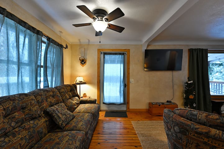 Brookside: A Northwoods Escape -Trails/fireplace - Mirror Lake, Drummond