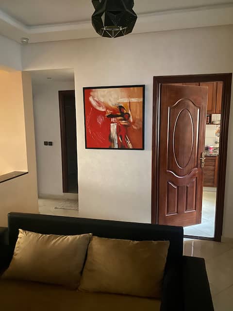 Well-located apartment 3 minutes from Hay Riad