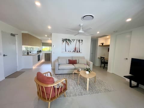 Successful Airbnb property: Sunny Coolum Beach Retreat in Coolum Beach