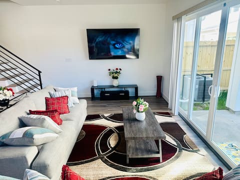 Top Airbnb: Leah’s Chateau in Greater Third Ward