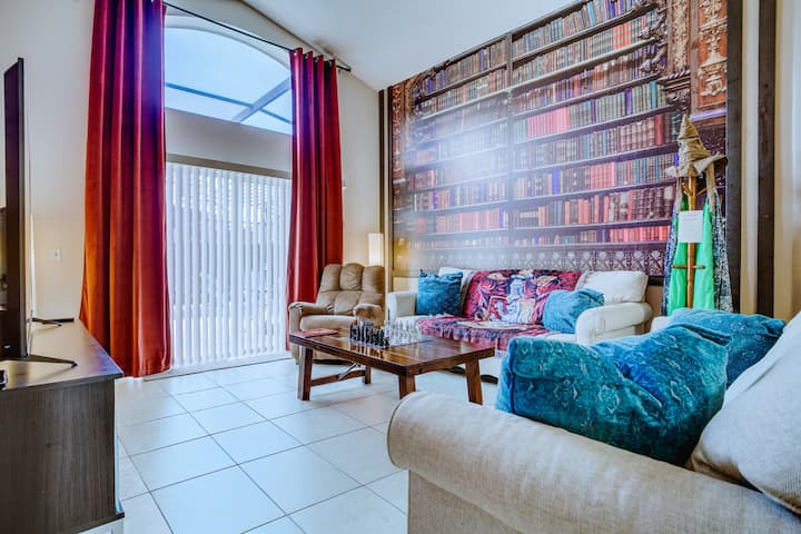 Magical 5br/3ba Disney Haven With Pool And Hot Tub - Kissimmee, FL