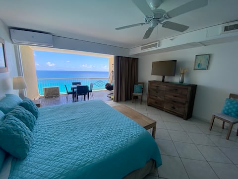 Beachfront Penthouse Best View Best location