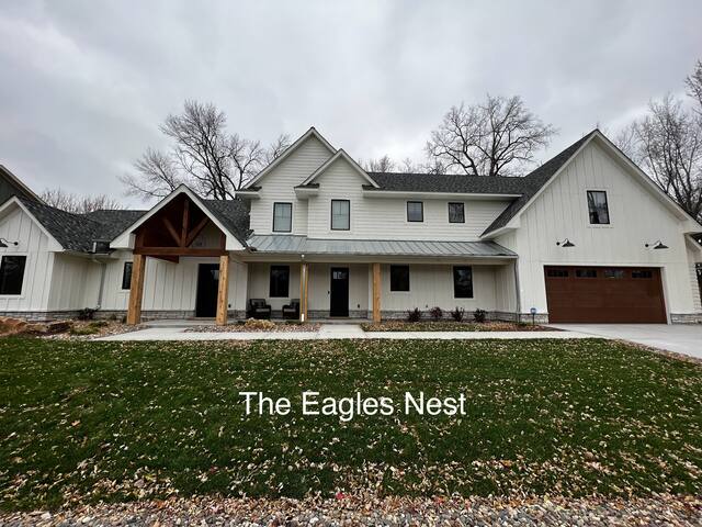 The Eagles Nest gallery image 2