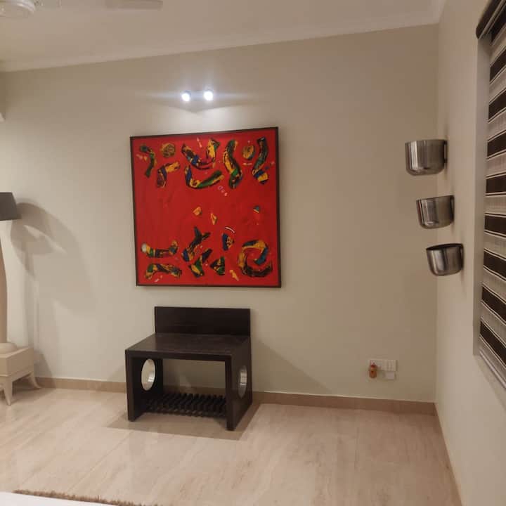 Living room image 5