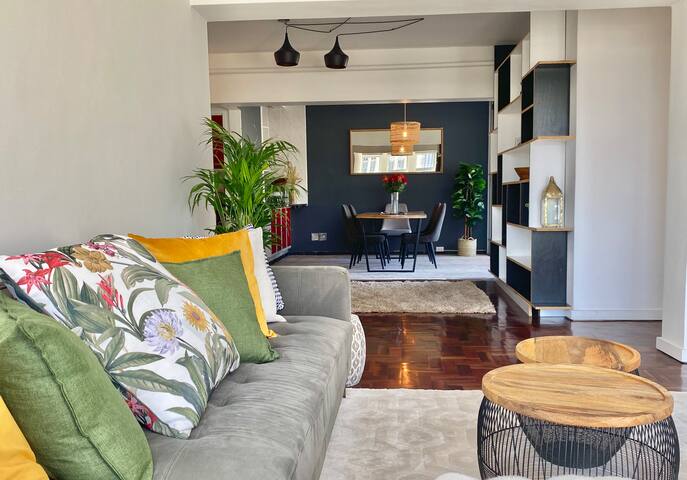 Top Floor by Grand Property SA gallery image 2