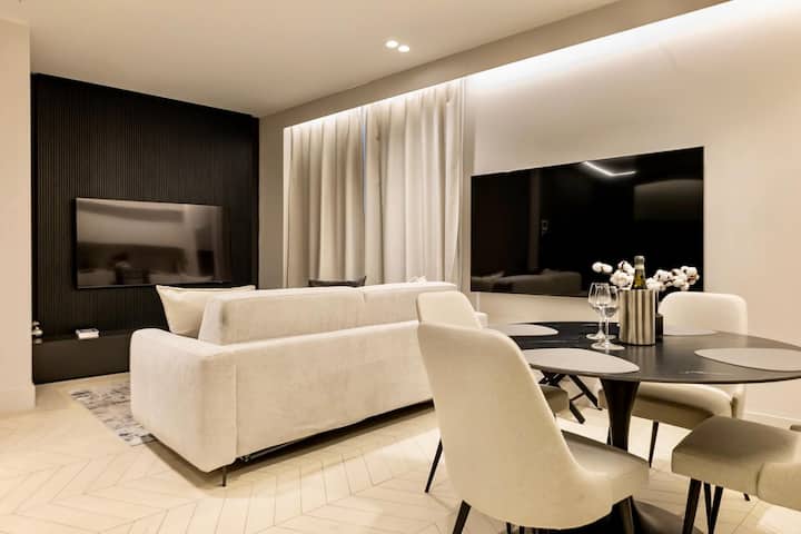 Olbia Designer Suite | Old Town + Private Parking - Olbia