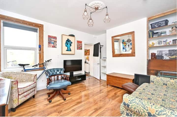 Cozy Spacious Double With En-suite Bathroom - Eastbourne