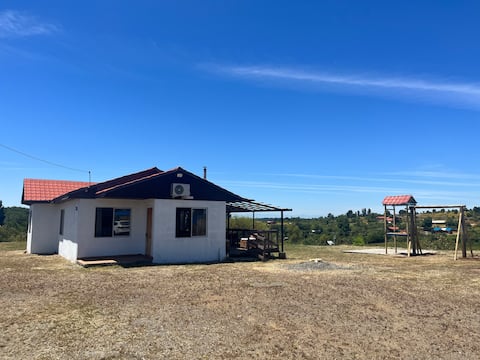 Top performing Airbnb: Casa los Cabreras in Quillón