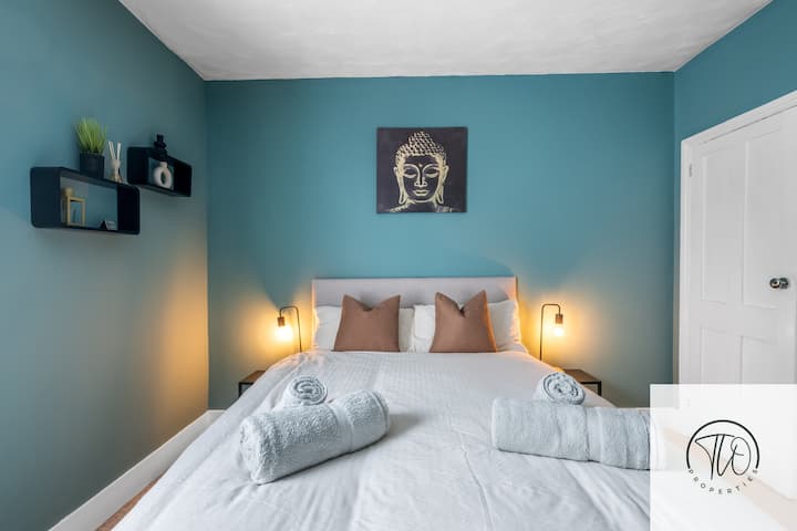 Central 2br House | Wifi | Contractors & Families - Ipswich