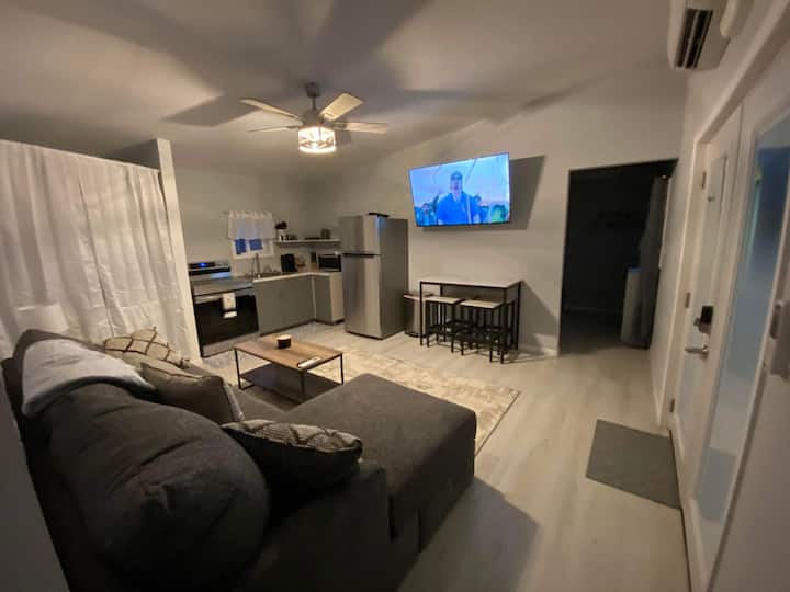 Spillway Cabin’s (Brand New) East Cabin - Illinois