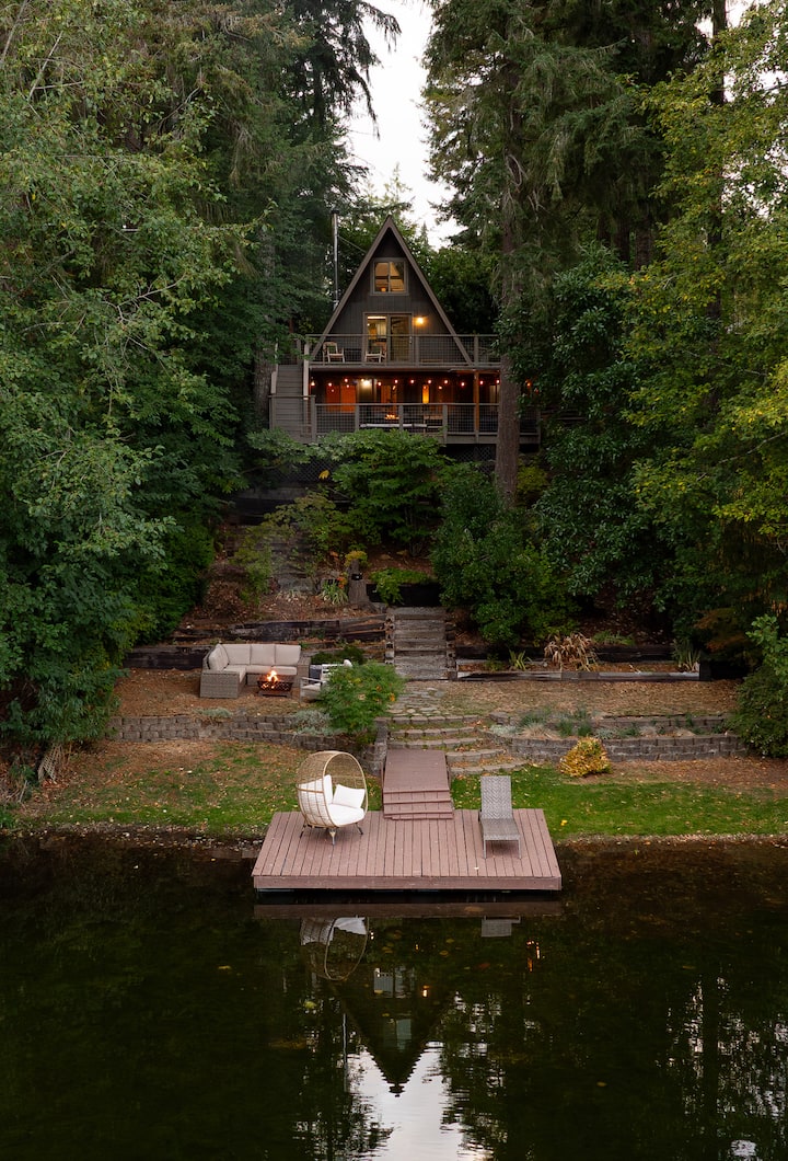 Lake Front Retreat, Sauna/Hot Tub - Cabins for Rent in Gig Harbor 