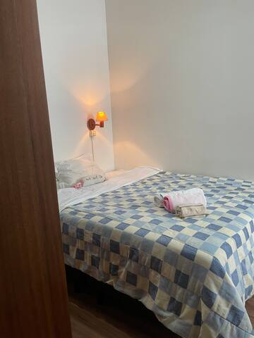 Conforty and cozy in Flamengo gallery image 3