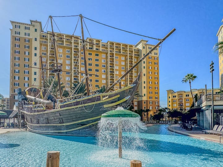 3br Resort | Pirate Ship Pool | Near Disney Parks - Orlando, FL