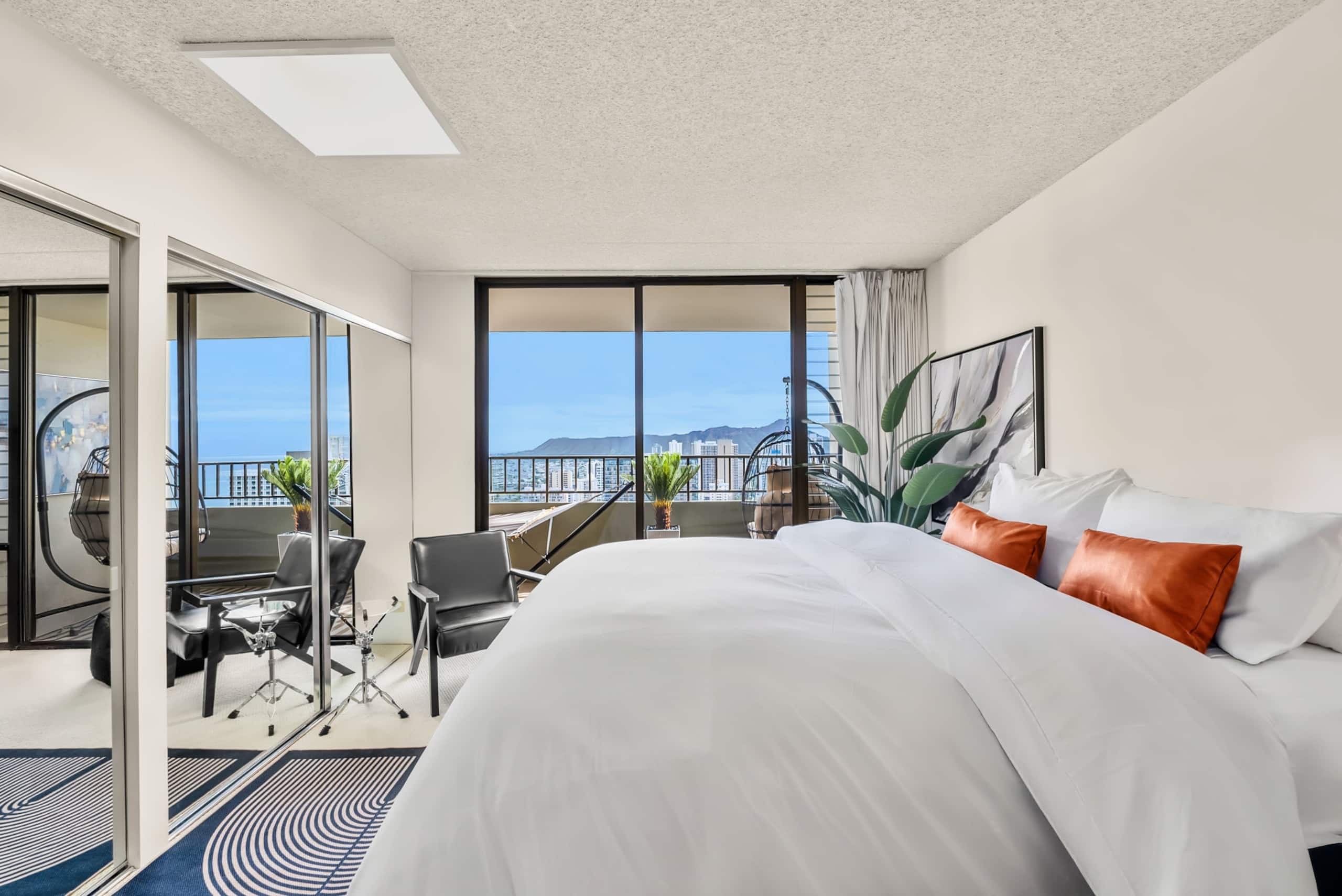 Kai + 2BR / 2BA + Ocean / DH Views + Parking + W/D - Image 1